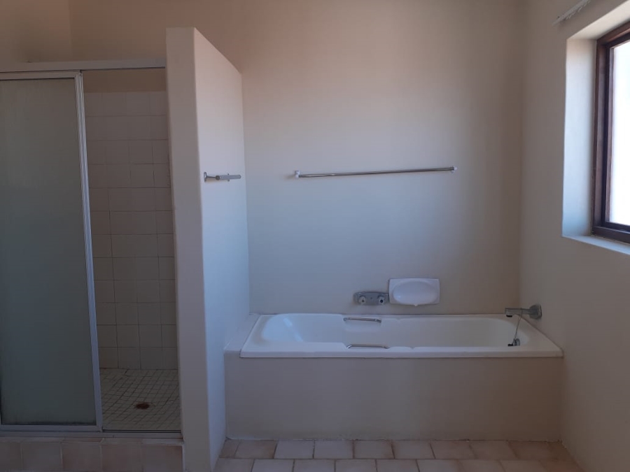 To Let 3 Bedroom Property for Rent in Ferreira Town Eastern Cape